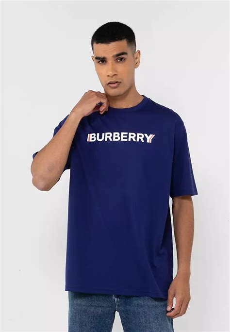 zalora burberry kaos